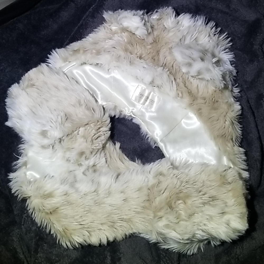 Original Snow Leopard Spirithood
